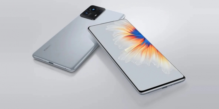 采用CUP全面屏 小米 Mix 4闪亮登场