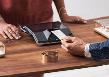 逐步淘汰磁条技术 万事达卡2033年全面使用EMV 芯片