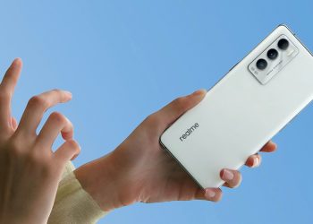 Realme GT大师版和MagDart 即将在大马上市！