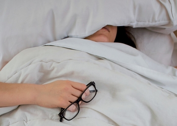 冠病痊愈后仍“后患无穷”！医生：接种疫苗有助减轻长期症状