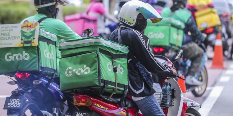 Grab用户付额外费用 可优先处理加快送餐速度