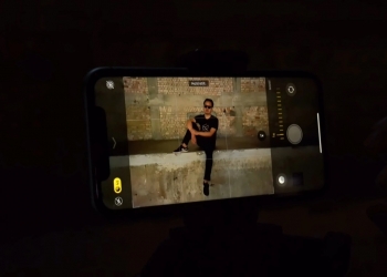 不喜欢iPhone夜间模式？iOS 15可永久关闭