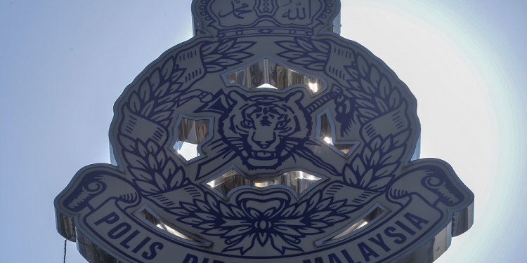 男子谎称14名家属染疫病逝  募款骗钱已遭逮捕