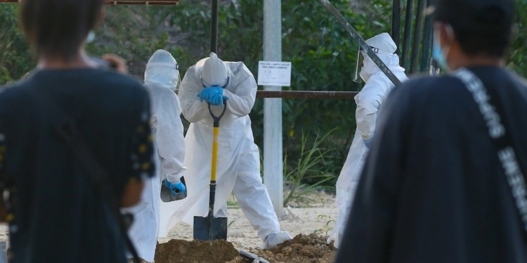 新增1万8547确诊！砂拉越病例最高报3200宗