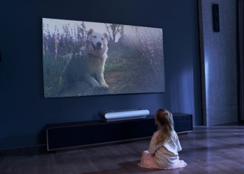 可投射100寸屏幕 JMGO U2激光电视投影机发布