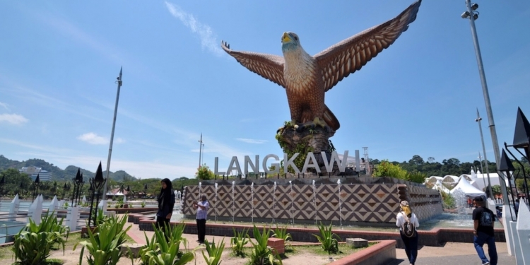 浮罗交怡旅游泡泡首日 诺希山:2546人检测5确诊