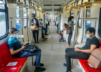 新增1万9307宗确诊！全国ICU病床使用率降至82%