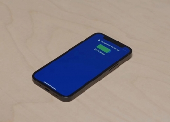 让桌面也能充电！ 宜家10月推出Sjömärke无线充电板