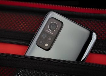 中国小米手机“内藏乾坤”？立陶宛吁国民快丢掉