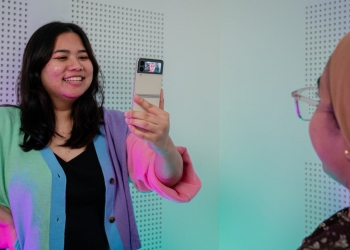 灵活实用又便携!Galaxy Z Flip3 5G超适合频内容创作者