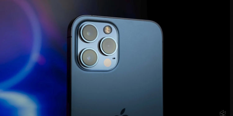 iOS 15加强Find My功能 iPhone关机仍可定位追踪