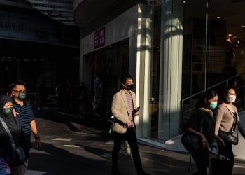 连续11天四位数 单日确诊回升至7950宗