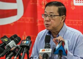 林冠英追问魏家祥：沿岸海航政策的审查结果呢？