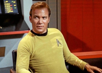 刷最年长纪录？90岁《星际迷航》“柯克船长”将上太空