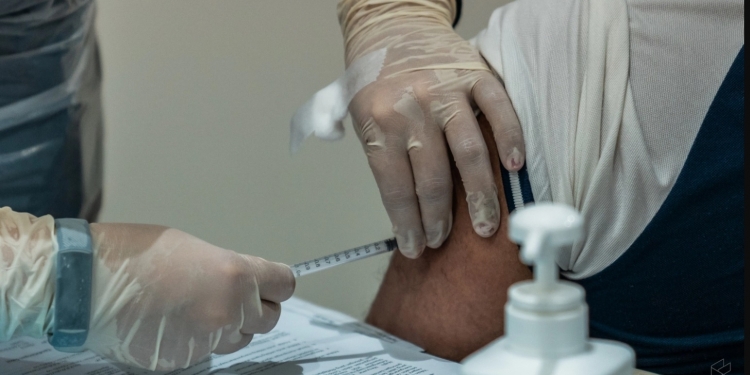 科兴疫苗接种者注意!凯里:今起分阶段打辉瑞加强针