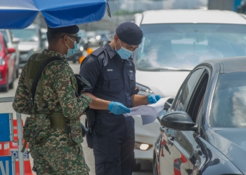 国防内政共获330亿拨款！财长：提升警队军方的设备和宿舍