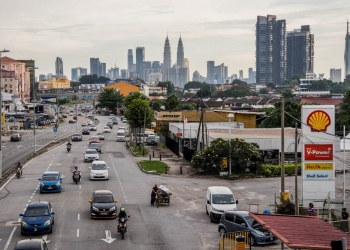 向高盈利企业征一次性“繁荣税” 财长：用在公共医疗体系