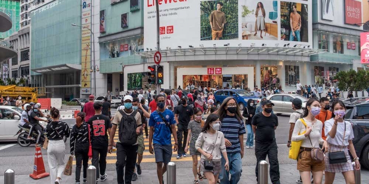 相隔12天降回4字头！今报4854确诊