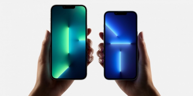 苹果在iPhone 13玩“新把戏”！到第三方维修屏幕会使Face ID失效