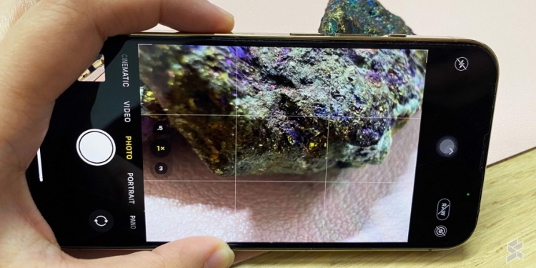 可通过iOS 15.2 解决iPhone 13 Pro烦人微距模式问题！