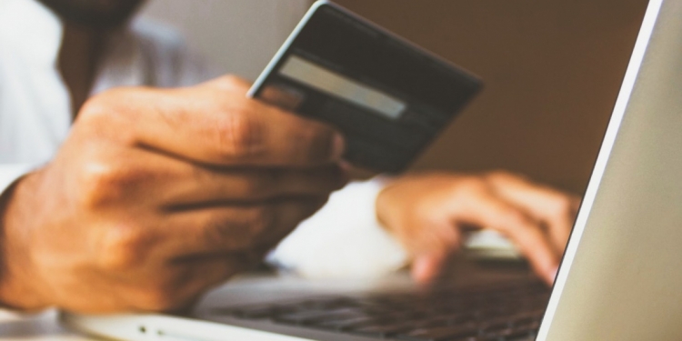 今年首10个月网购欺诈骗走RM5773万!公众受促用Semak Mule核查卖家资料