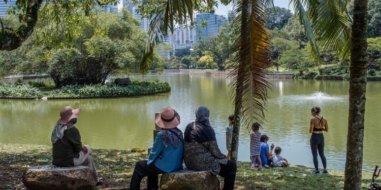 新增5755确诊 累计病例逾260万宗