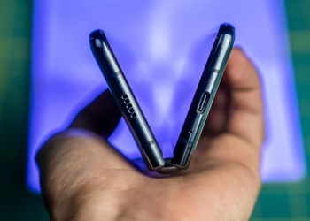 将推出折叠手机？OPPO Find N 5G规格曝光