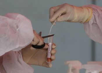 继续维持4字头！再有4885人染疫