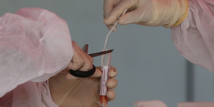 继续维持4字头！再有4885人染疫