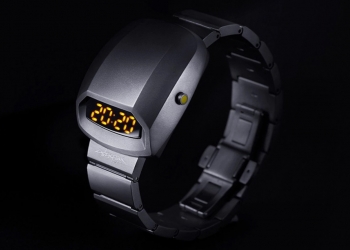 灵感来自《Cyberpunk 2077》CD Projekt Red推出限量版手表T-2077