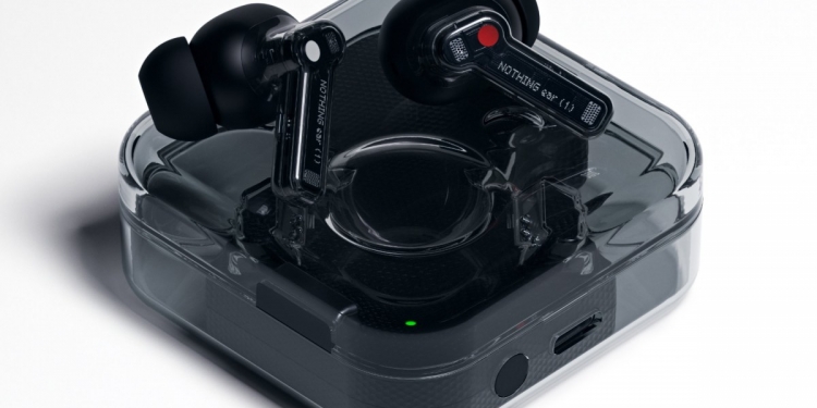 黑色版无线耳机Nothing Ear (1)即将登陆大马