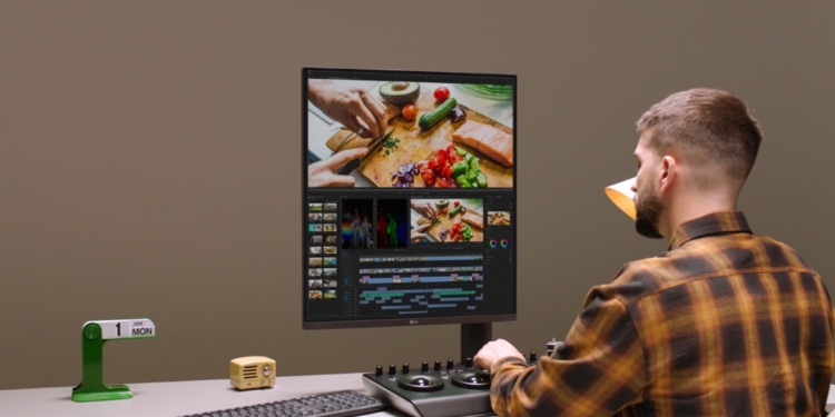 屏幕比例16:18 LG发布 DualUp显示器