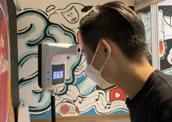 以后无需测体温！凯里：也建议取消访客记录簿