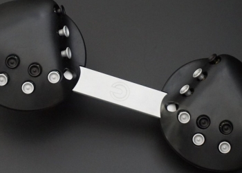 使用CharaChorder键盘打字 速度可高达500 WPM