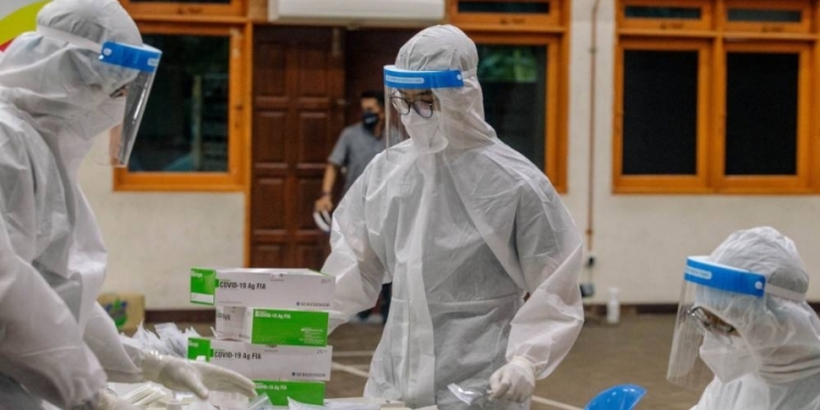 比昨日少642宗 今报3214人染疫