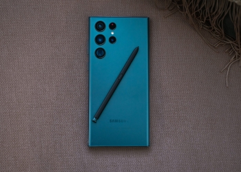 Note粉丝期待已久三星Galaxy S22 Ultra闪亮登场