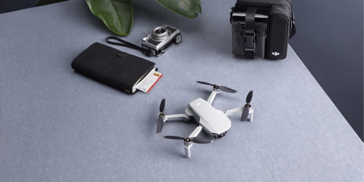 毒贩用DJI Mini 2无人机 越过美国边境走私毒品