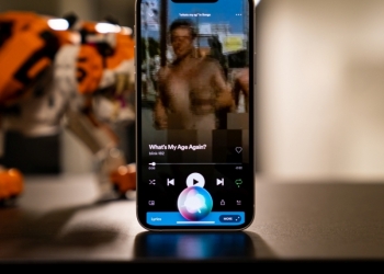 苹果Siri搞错用户的年龄？看看是怎么回事！