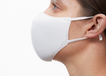 加入3D元素!优衣库全新推出第二代AIRism口罩