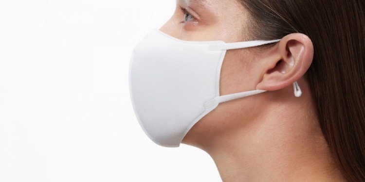 加入3D元素!优衣库全新推出第二代AIRism口罩