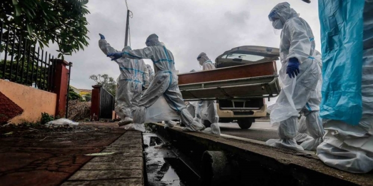 昨报2万6856确诊77病逝!雪州最多人染疫