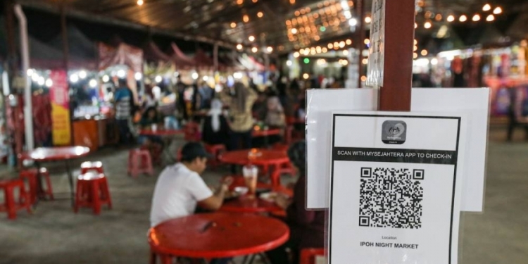 单日105人死亡！新增2万8298确诊