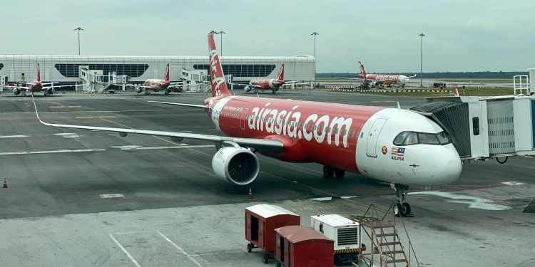 亚航推639令吉SUPER+无限飞配套！含airasia food免送及冠病保险