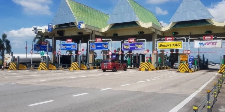 柔佛游子返乡投票过路费扣50%？PLUS：假消息！