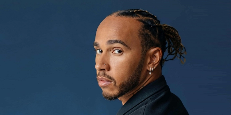 F1粉丝注意！Apple TV+ 将播出赛车手刘易斯汉密尔顿纪录片 