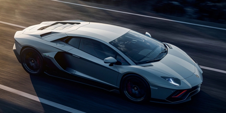 兰博基尼将拍卖Aventador Ultimae Coupe跑车NFT