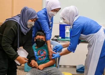 516起停供孩童首剂疫苗 副卫长：之后只可付费接种科兴