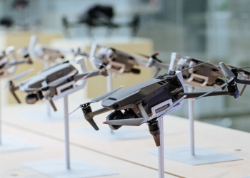 疑似DJI Mini 3 Pro全新设计和控制器泄露！