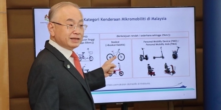 微型交通工具禁上公路！交长：违者可罚300令吉