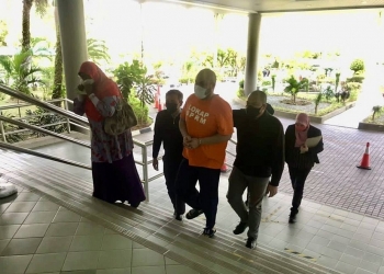 电讯公司CEO涉收贿20万 遭反贪会逮捕